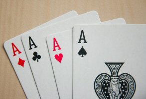 How to play Hola rules